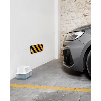 Coloca el deshumidificador Humydry en garajes y sótanos y absorbe la humedad y elimina moho y olores