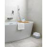 Coloca tu aparato antihumedad en el baño y deja que actúe contra la humedad por condensación