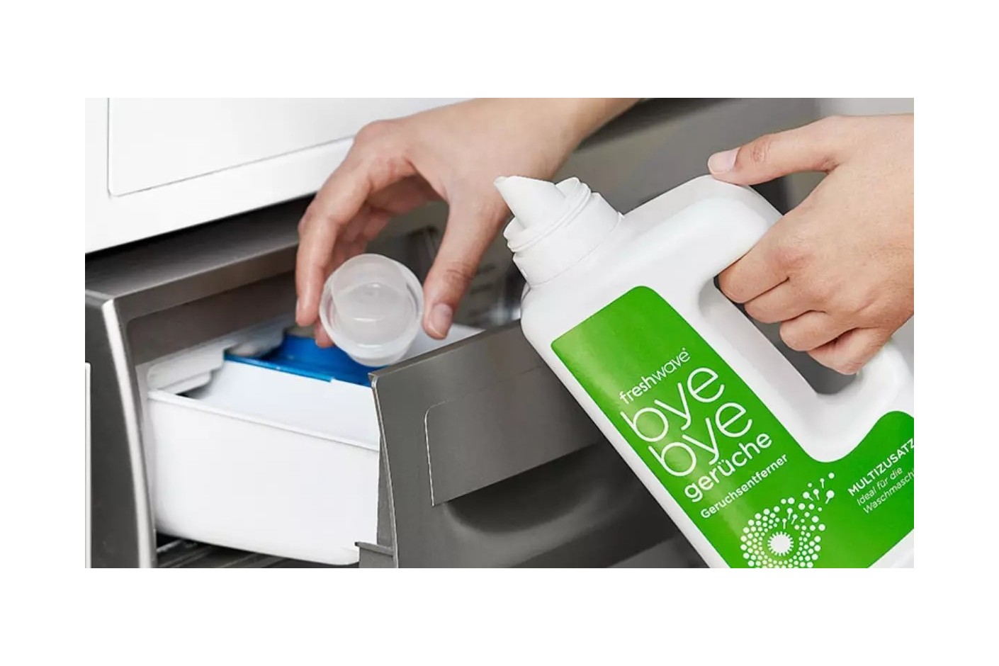 Cómo utilizar el Aditivo Freshwave para eliminar el olor de la ropa