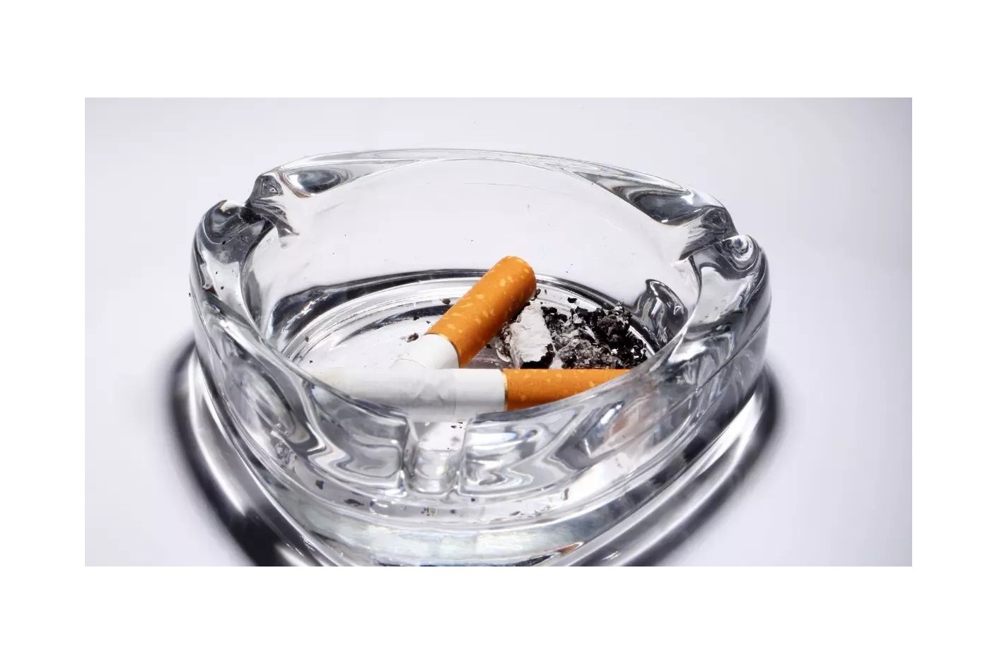 Consejos para eliminar el olor a tabaco en casa